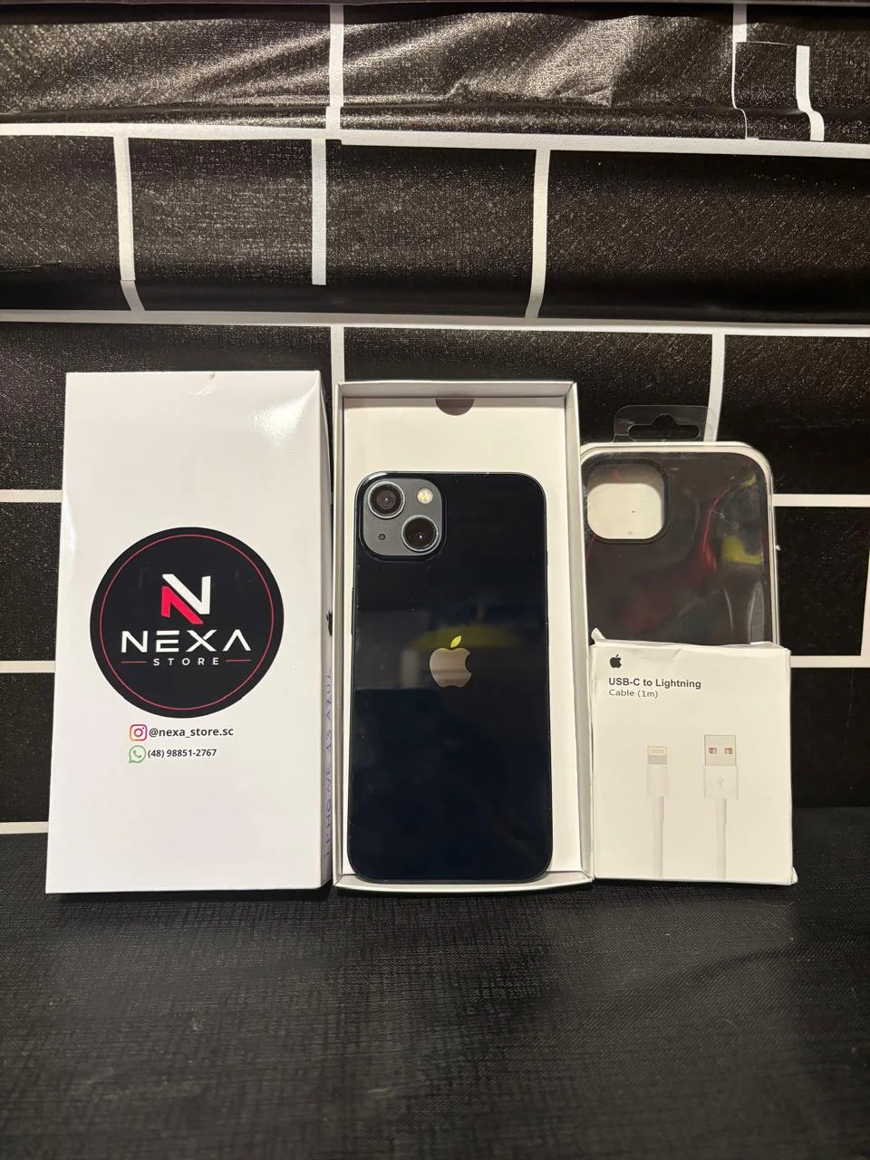 iPhone 13 Azul com caixa Nexa Store, cabo e capinha inclusos