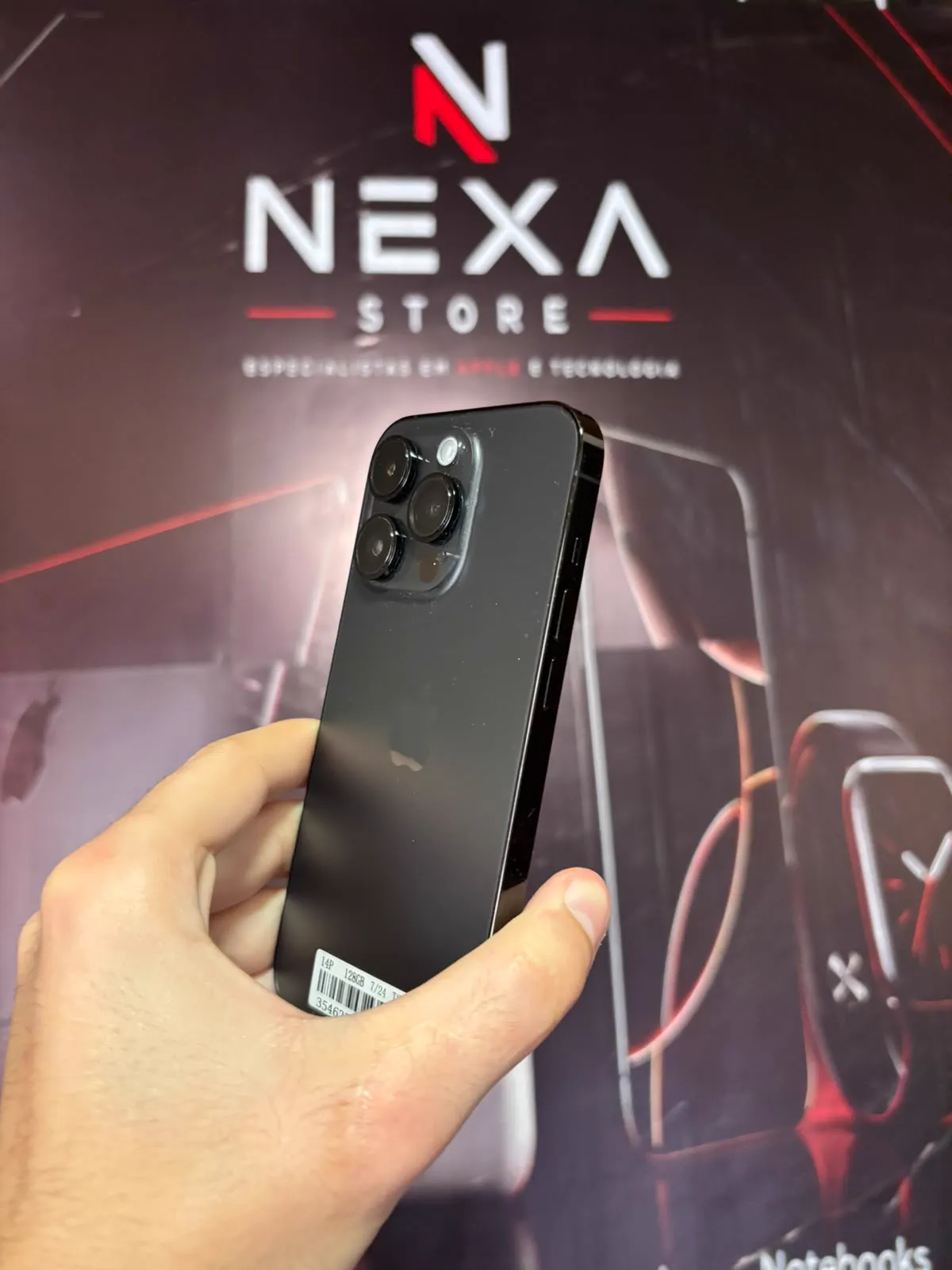 iPhone 14 Pro Space Black — lateral mostrando o estado de conservação